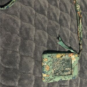 Vera Bradley Green Quilted Wristlet Clutch